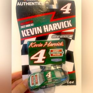 Kevin Harvick 4 Hunts Brothers Pizza NASCAR 1/64 2022 diecast